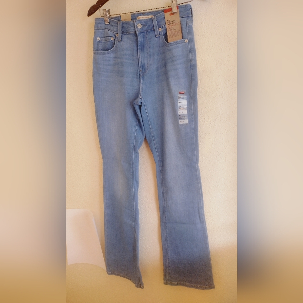 Levi's 725 High Rise Boot cut Denim Jeans - Picture 6 of 9
